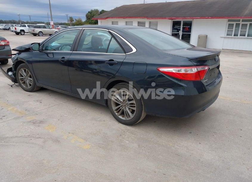 Photo 3 of 2017 Toyota Camry SE (VIN 4T1BF1FK2HU272328)