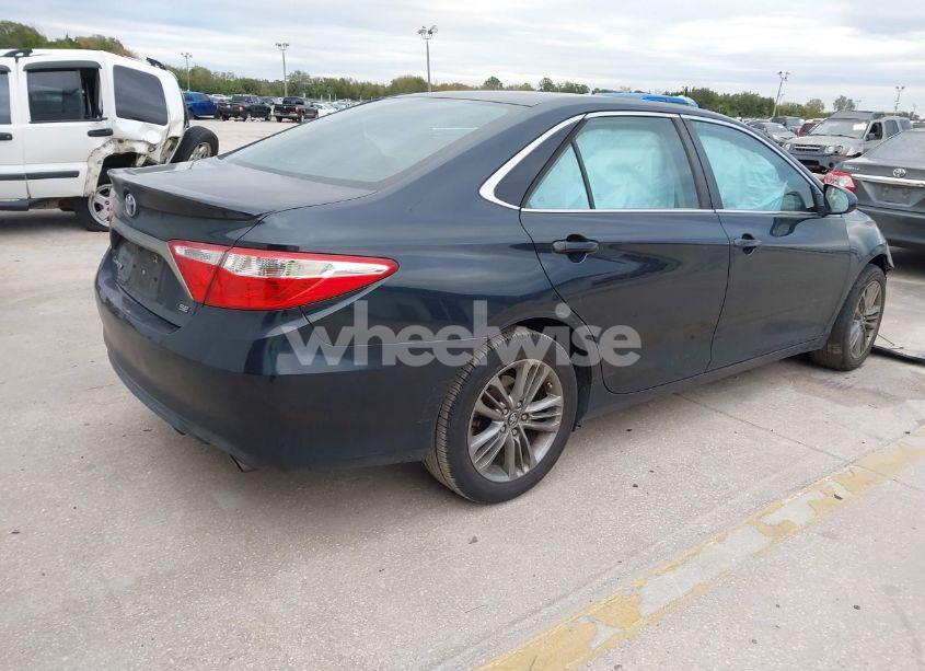 Photo 4 of 2017 Toyota Camry SE (VIN 4T1BF1FK2HU272328)