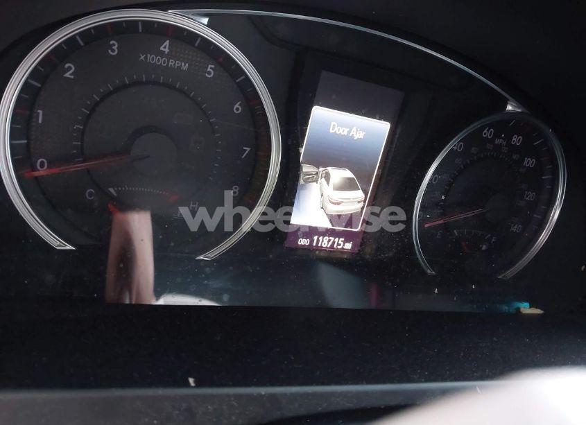 Photo 7 of 2017 Toyota Camry SE (VIN 4T1BF1FK2HU272328)