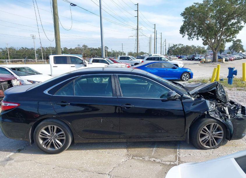 Photo 13 of 2017 Toyota Camry SE (VIN 4T1BF1FK2HU304274)