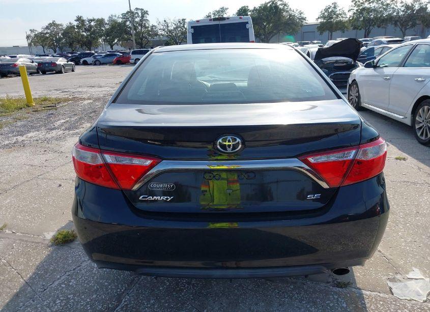 Photo 16 of 2017 Toyota Camry SE (VIN 4T1BF1FK2HU304274)