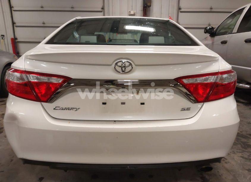 Photo 17 of 2017 Toyota Camry SE (VIN 4T1BF1FK2HU315503)