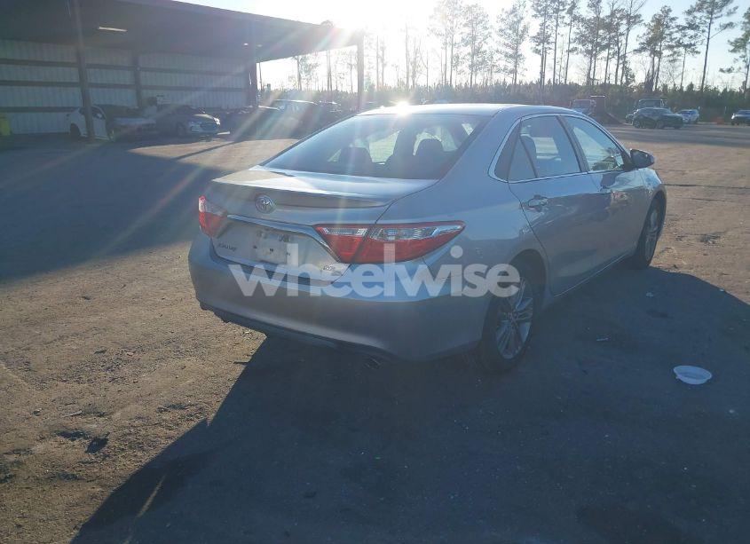 Photo 4 of 2017 Toyota Camry SE (VIN 4T1BF1FK2HU322130)