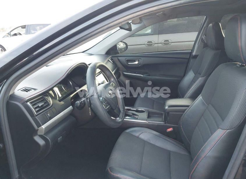 Photo 5 of 2017 Toyota Camry SE (VIN 4T1BF1FK2HU341826)