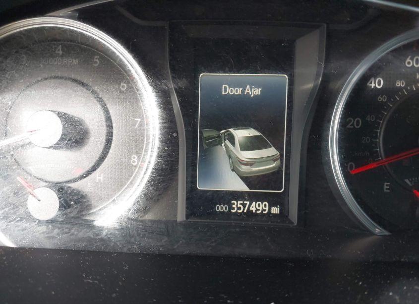 Photo 15 of 2017 Toyota Camry SE (VIN 4T1BF1FK2HU342796)