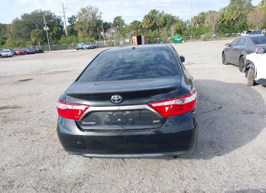 Photo 16 of 2017 Toyota Camry SE (VIN 4T1BF1FK2HU342796)