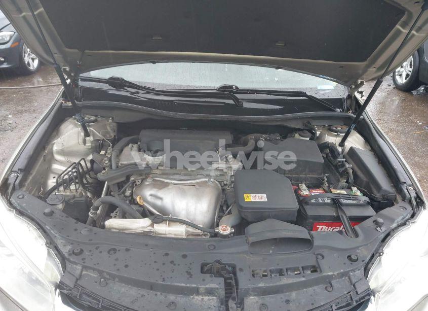 Photo 10 of 2017 Toyota Camry LE (VIN 4T1BF1FK2HU344595)