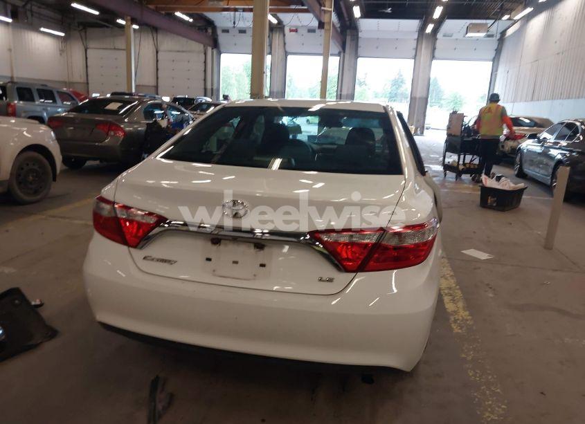 Photo 17 of 2017 Toyota Camry LE (VIN 4T1BF1FK2HU364782)