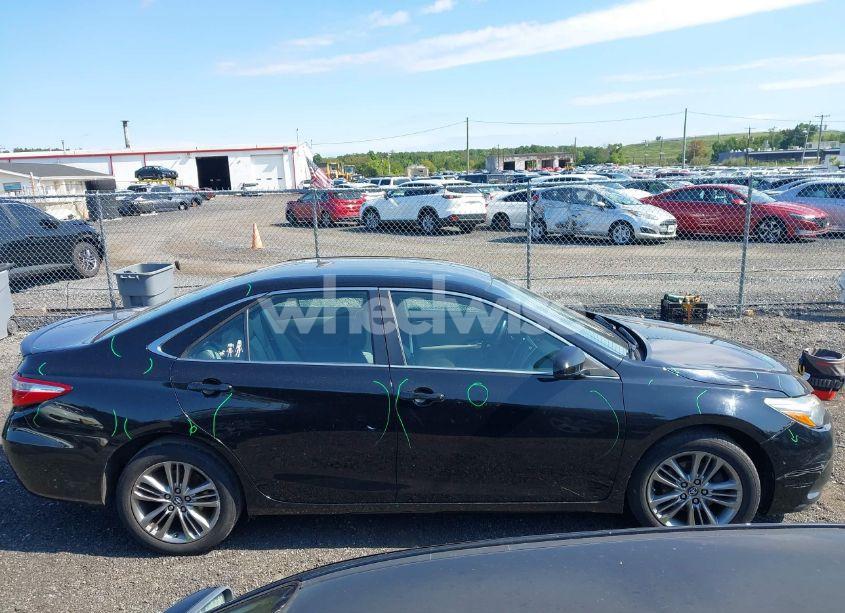 Photo 13 of 2017 Toyota Camry SE (VIN 4T1BF1FK2HU365060)