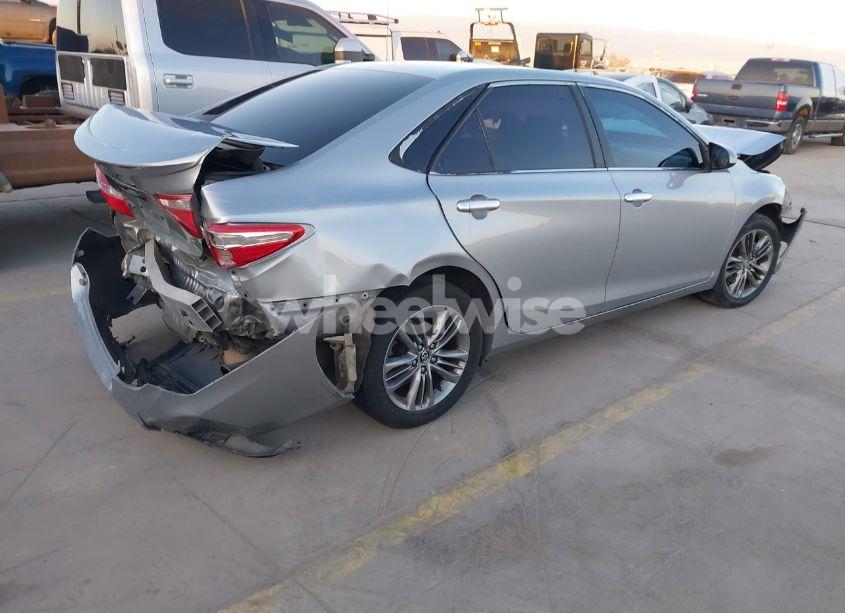 Photo 4 of 2017 Toyota Camry SE (VIN 4T1BF1FK2HU376446)