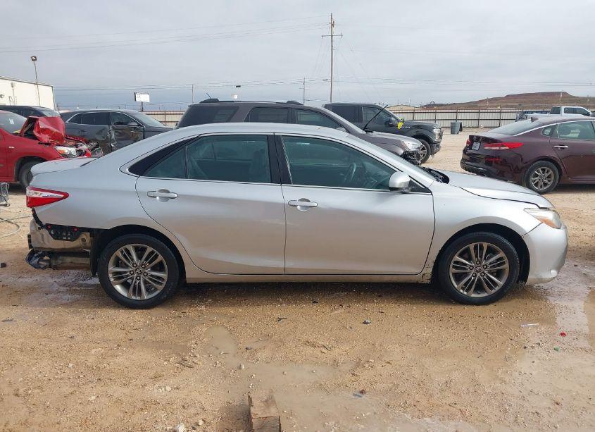 Photo 14 of 2017 Toyota Camry SE (VIN 4T1BF1FK2HU411678)