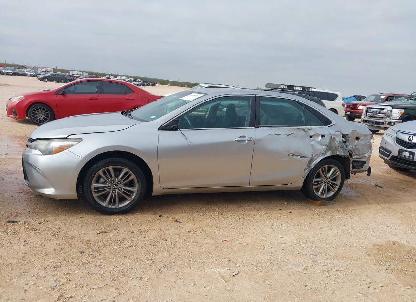 Photo 15 of 2017 Toyota Camry SE (VIN 4T1BF1FK2HU411678)