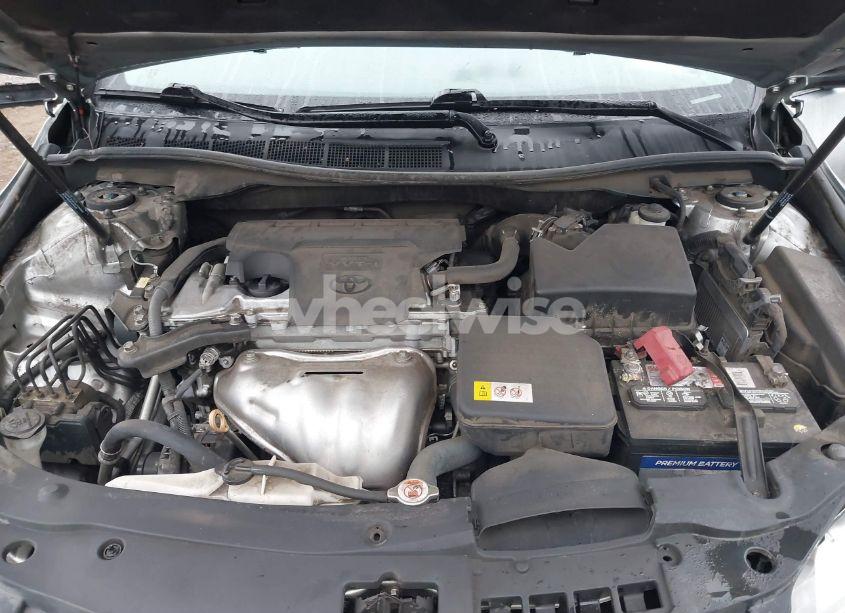 Photo 10 of 2017 Toyota Camry LE (VIN 4T1BF1FK2HU413690)