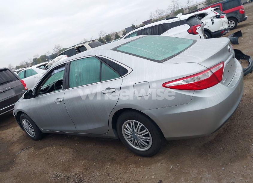 Photo 14 of 2017 Toyota Camry LE (VIN 4T1BF1FK2HU413690)