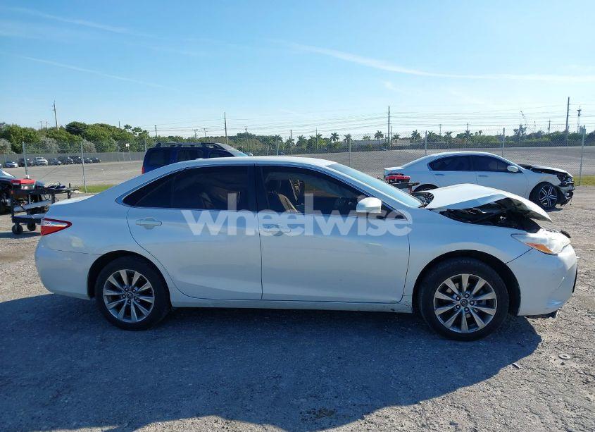 Photo 13 of 2017 Toyota Camry XLE (VIN 4T1BF1FK2HU418422)