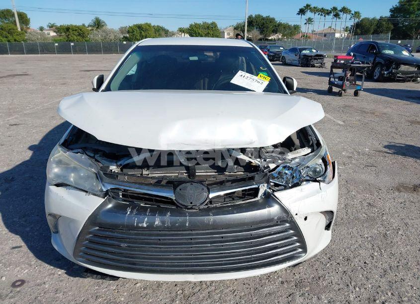 Photo 6 of 2017 Toyota Camry XLE (VIN 4T1BF1FK2HU418422)