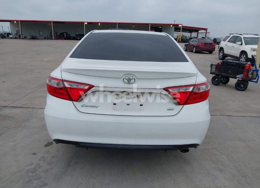 Photo 16 of 2017 Toyota Camry SE (VIN 4T1BF1FK2HU443174)