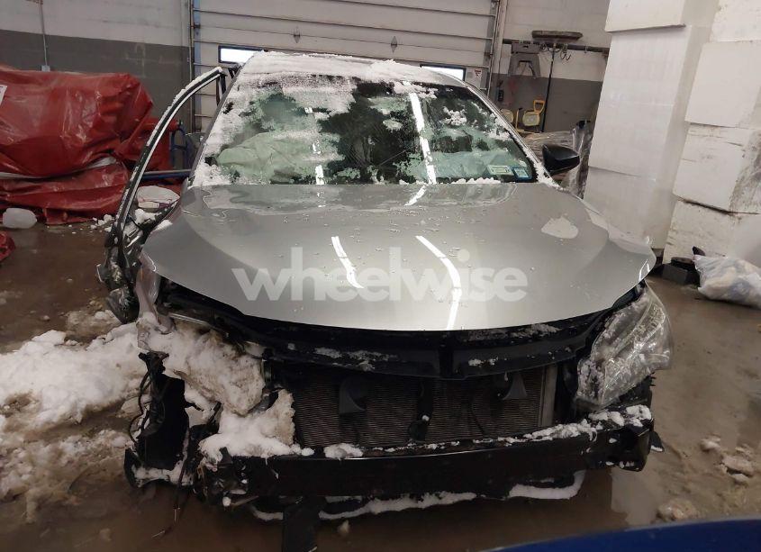 Photo 12 of 2017 Toyota Camry SE (VIN 4T1BF1FK2HU636991)