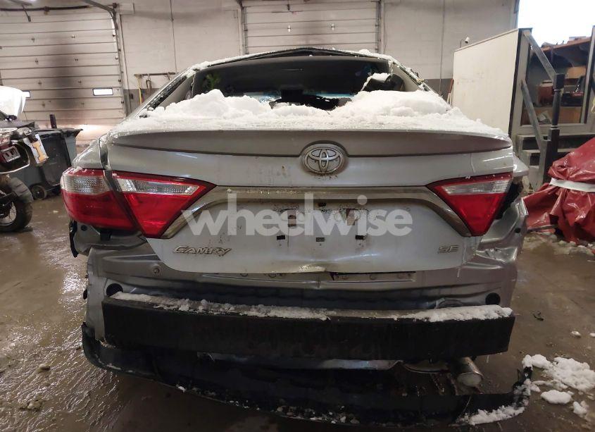 Photo 16 of 2017 Toyota Camry SE (VIN 4T1BF1FK2HU636991)