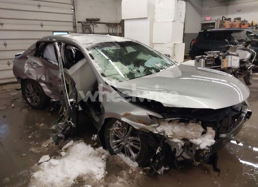 Photo 6 of 2017 Toyota Camry SE (VIN 4T1BF1FK2HU636991)