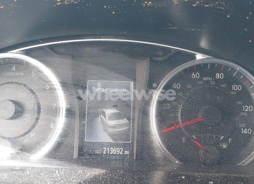 Photo 14 of 2017 Toyota Camry SE (VIN 4T1BF1FK2HU639664)