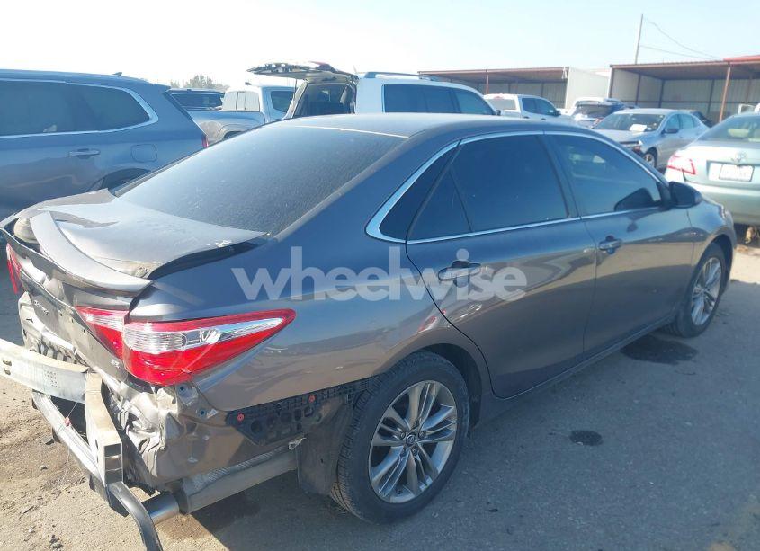 Photo 4 of 2017 Toyota Camry SE (VIN 4T1BF1FK2HU655816)