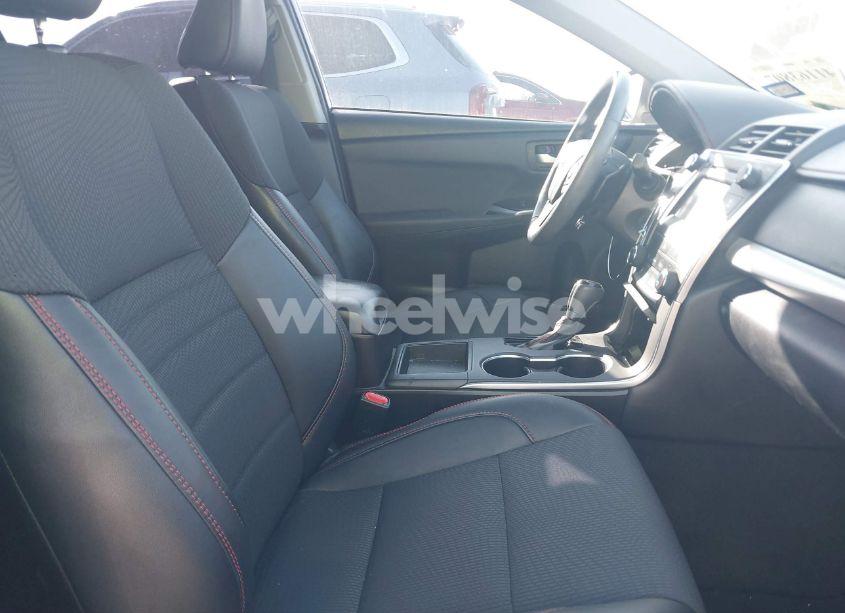 Photo 5 of 2017 Toyota Camry SE (VIN 4T1BF1FK2HU655816)