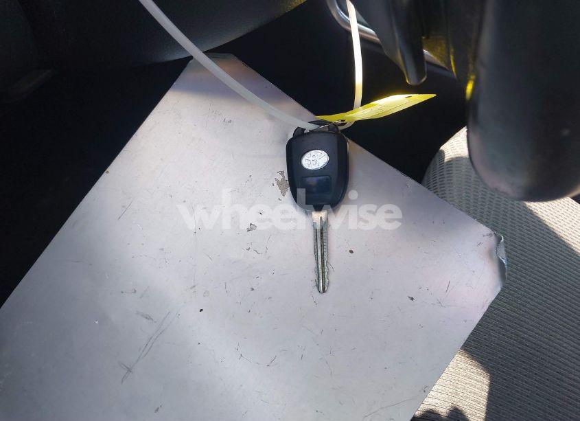 Photo 11 of 2017 Toyota Camry SE (VIN 4T1BF1FK2HU661910)