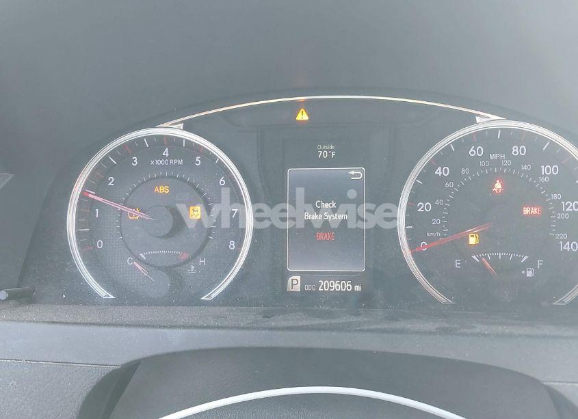 Photo 15 of 2017 Toyota Camry SE (VIN 4T1BF1FK2HU661910)