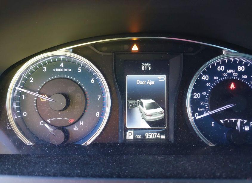 Photo 15 of 2017 Toyota Camry LE (VIN 4T1BF1FK2HU670073)