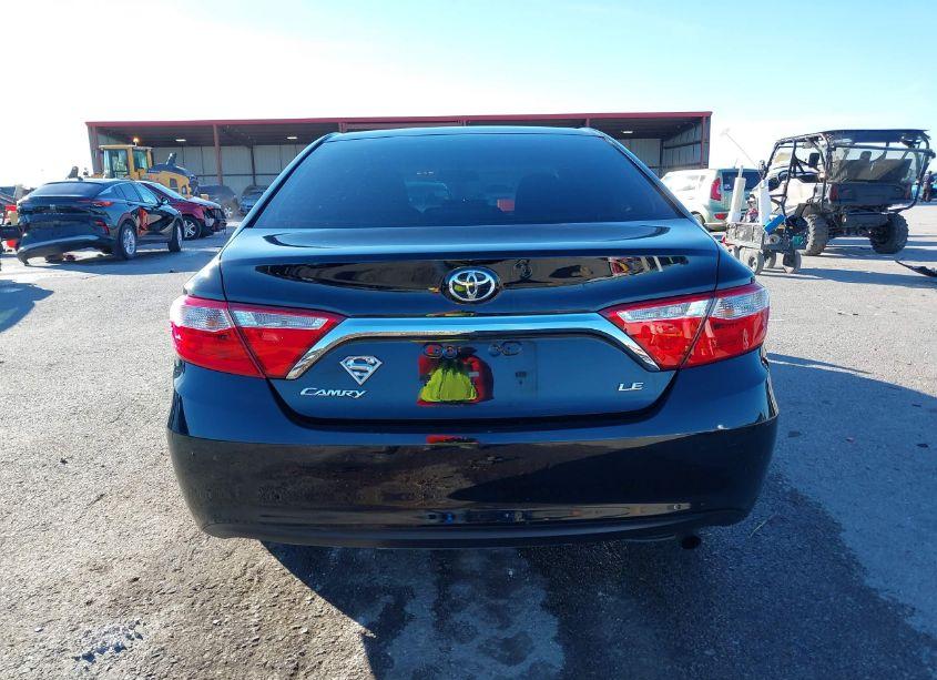 Photo 16 of 2017 Toyota Camry LE (VIN 4T1BF1FK2HU670073)