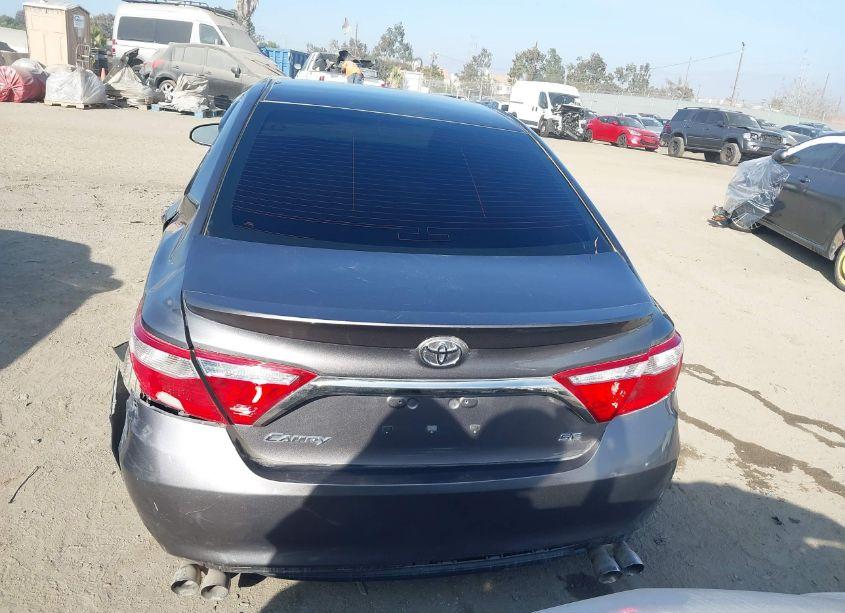 Photo 16 of 2017 Toyota Camry SE (VIN 4T1BF1FK2HU679291)