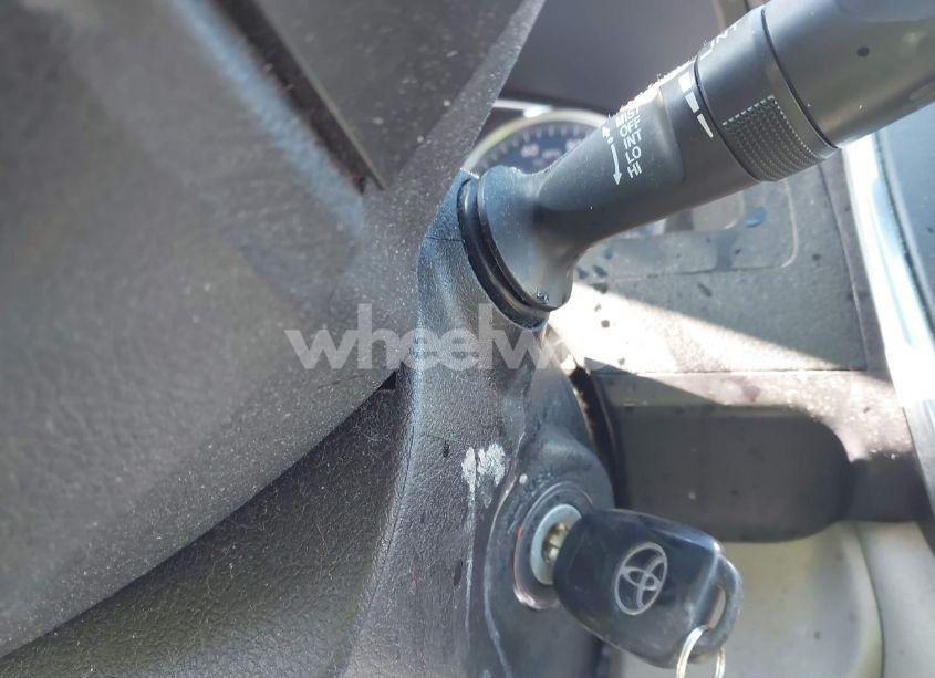 Photo 11 of 2017 Toyota Camry LE (VIN 4T1BF1FK2HU686094)