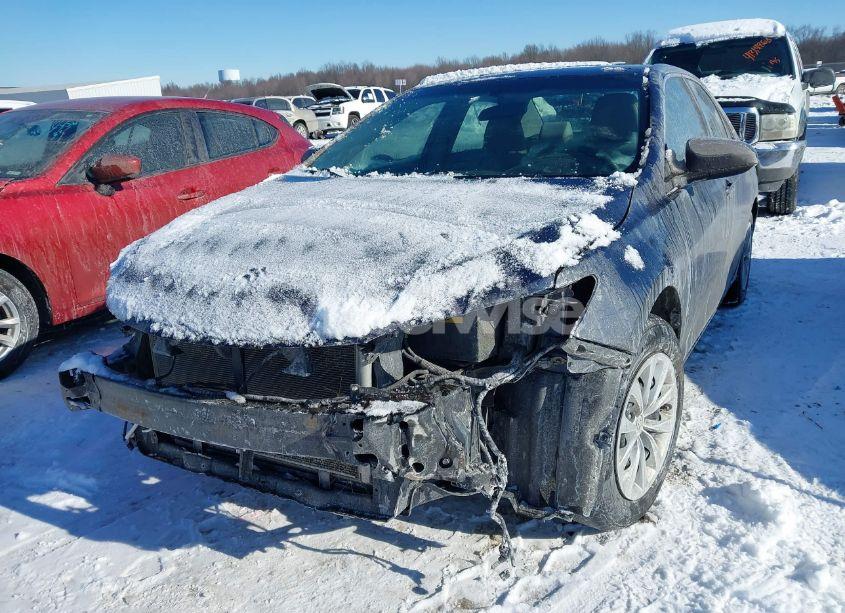 Photo 2 of 2017 Toyota Camry LE (VIN 4T1BF1FK2HU686094)