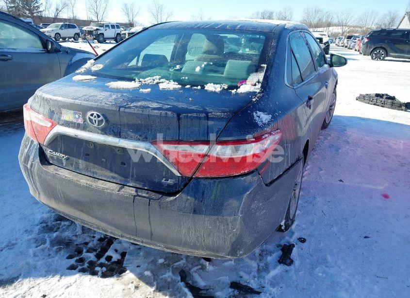 Photo 4 of 2017 Toyota Camry LE (VIN 4T1BF1FK2HU686094)