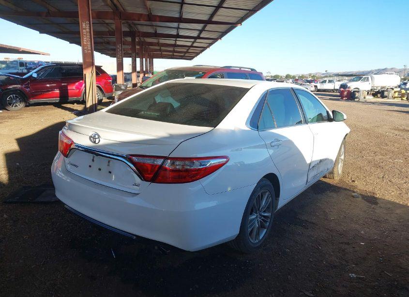 Photo 4 of 2017 Toyota Camry SE (VIN 4T1BF1FK2HU698049)