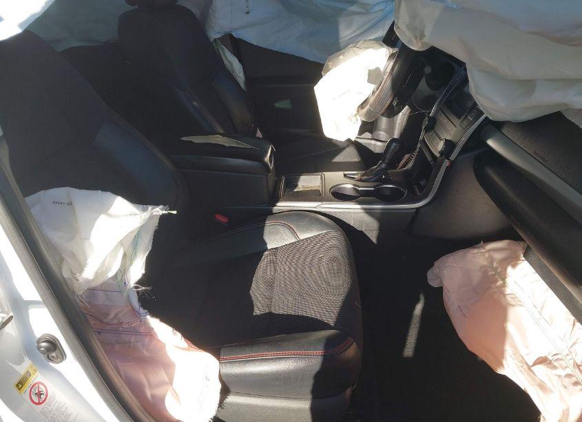 Photo 5 of 2017 Toyota Camry SE (VIN 4T1BF1FK2HU698049)