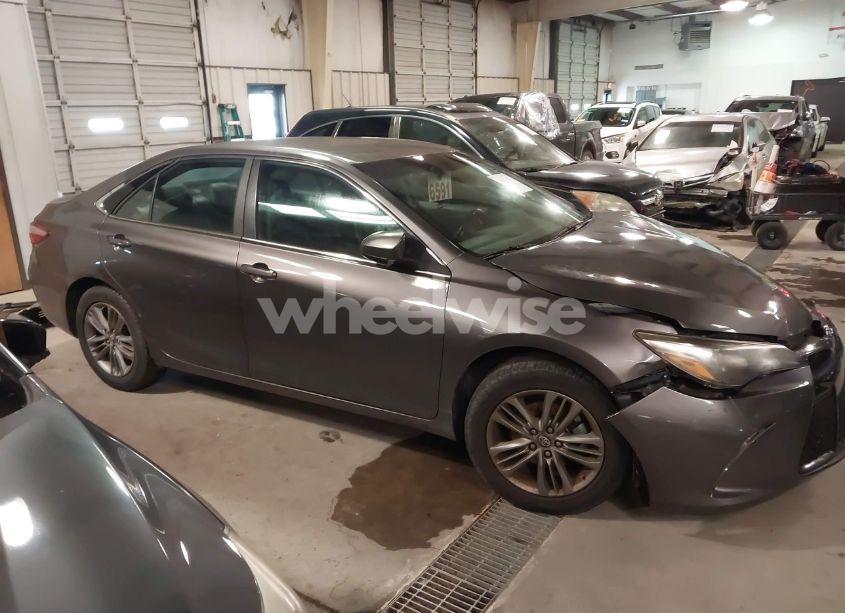 Photo 13 of 2017 Toyota Camry SE (VIN 4T1BF1FK2HU700155)