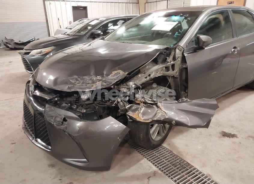 Photo 6 of 2017 Toyota Camry SE (VIN 4T1BF1FK2HU700155)