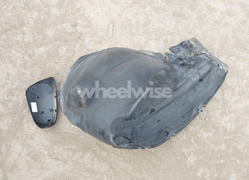 Photo 12 of 2017 Toyota Camry SE (VIN 4T1BF1FK2HU704934)