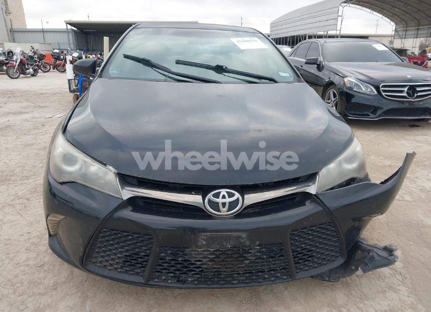 Photo 13 of 2017 Toyota Camry SE (VIN 4T1BF1FK2HU704934)