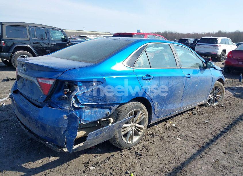 Photo 6 of 2017 Toyota Camry SE (VIN 4T1BF1FK2HU715710)