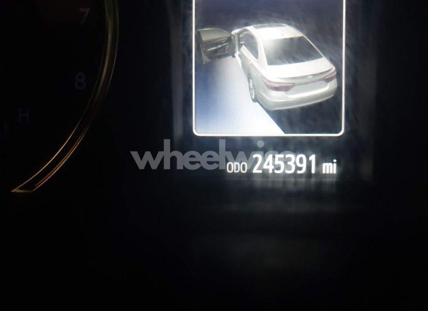 Photo 15 of 2017 Toyota Camry LE (VIN 4T1BF1FK2HU718946)