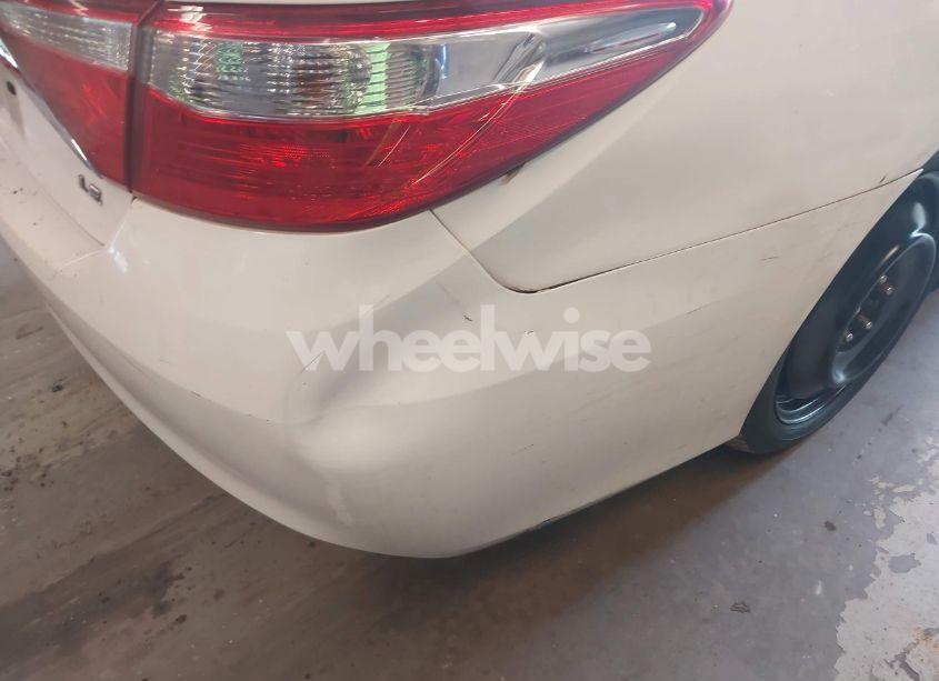 Photo 6 of 2017 Toyota Camry LE (VIN 4T1BF1FK2HU718946)