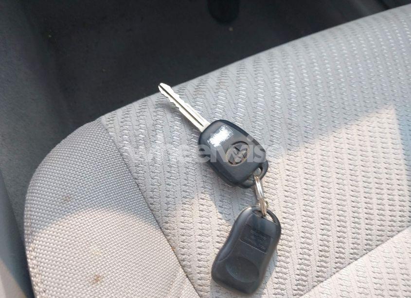 Photo 11 of 2017 Toyota Camry LE (VIN 4T1BF1FK2HU722026)