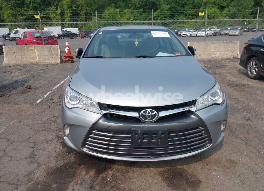 Photo 12 of 2017 Toyota Camry LE (VIN 4T1BF1FK2HU722026)