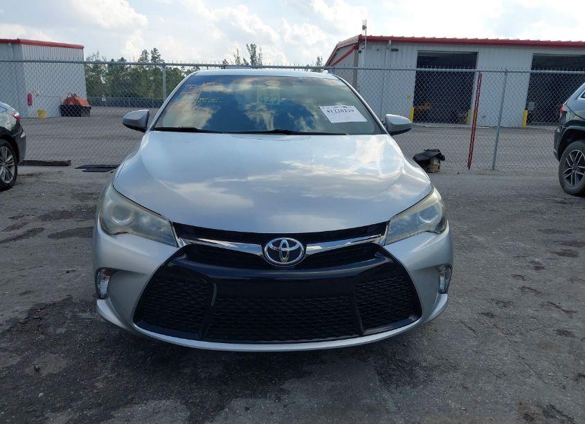 Photo 13 of 2017 Toyota Camry SE (VIN 4T1BF1FK2HU728909)