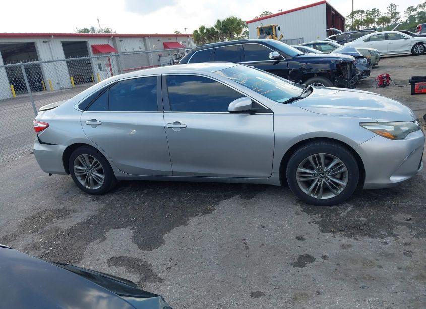 Photo 14 of 2017 Toyota Camry SE (VIN 4T1BF1FK2HU728909)