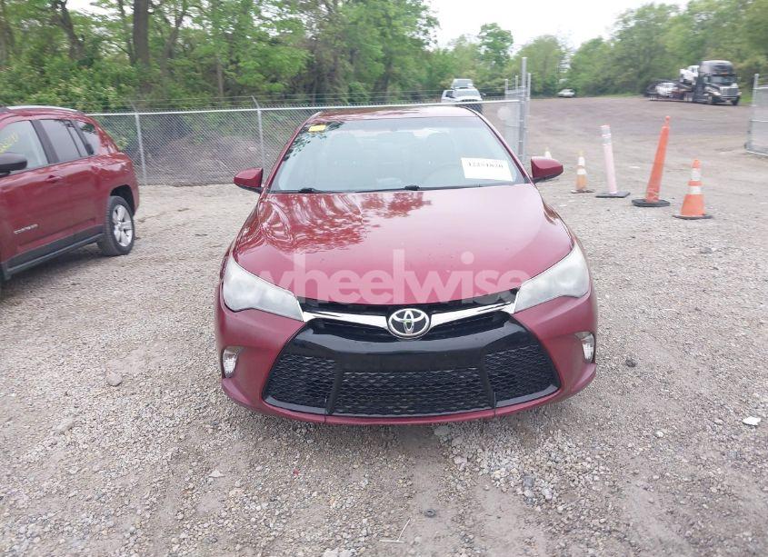 Photo 12 of 2017 Toyota Camry SE (VIN 4T1BF1FK2HU730739)