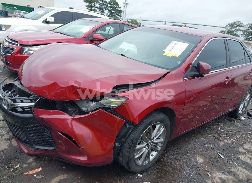 Photo 2 of 2017 Toyota Camry SE (VIN 4T1BF1FK2HU732412)